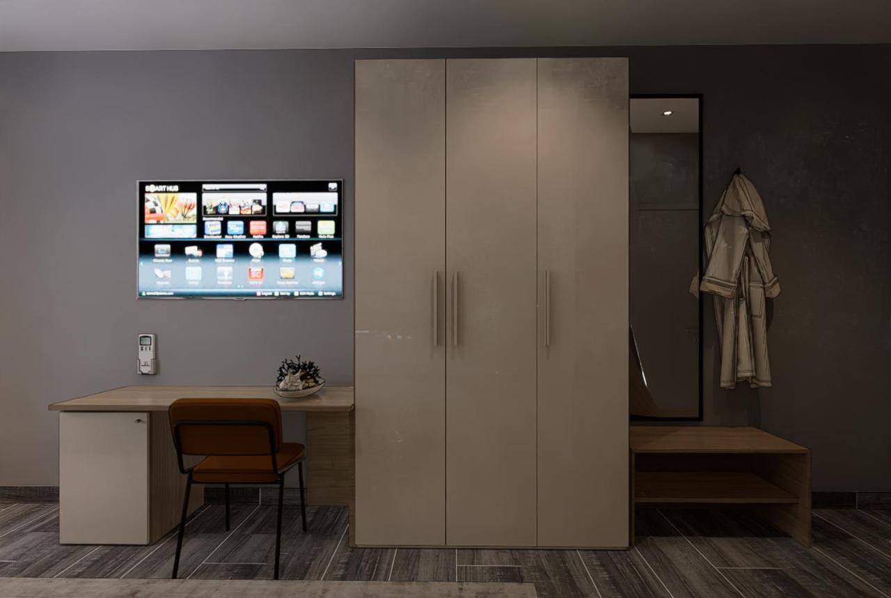 Split Rooftop Suites Durrës Eksteriør billede